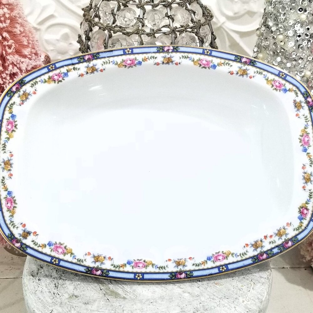 TK Thuny CARLTON Oval Vegetable Serving Bowl Dish - Czechoslovakia Thun Roses Bl